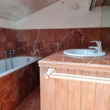 Grand Manoir Avec Piscine Сasa de vacaciones