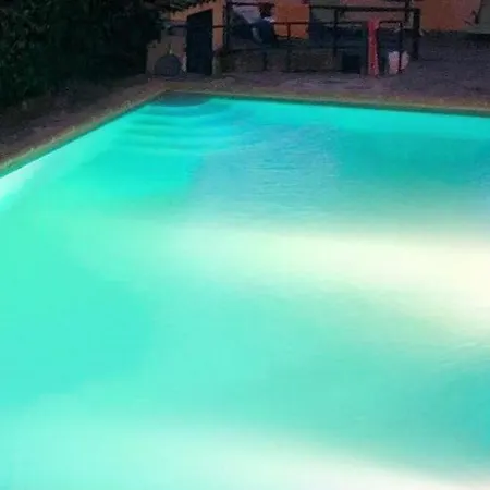 Grand Manoir Avec Piscine Feriehus *